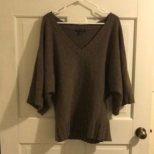 Banana Republic wool neck short sleeve sweater.